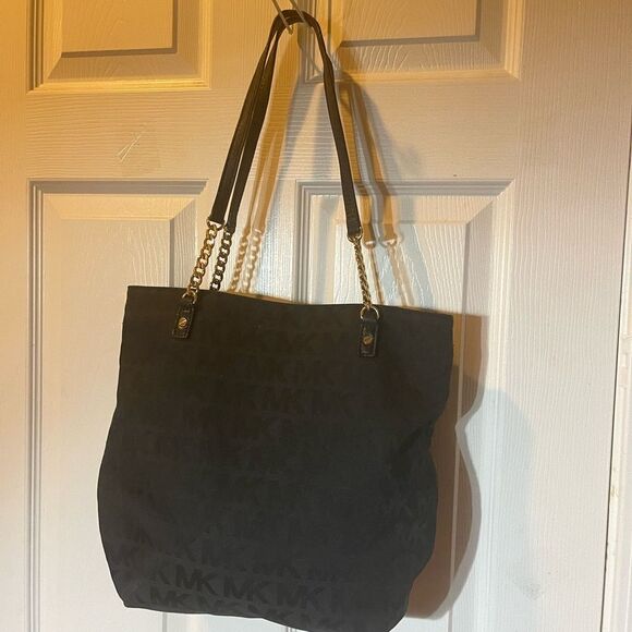 Michael Kors Black Fabric Signature Monogram medium tote gold tone chain straps - Picture 1 of 16